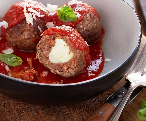 Photo of - Boulettes de viande farcies aux bocconcinis