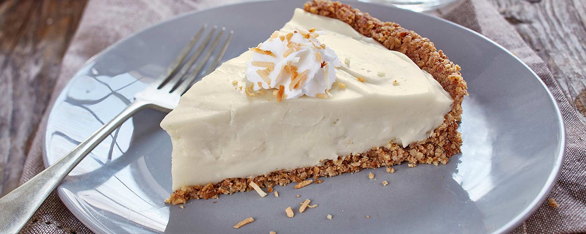 Photo of - Tarte végétalienne à la crème et à la noix de coco