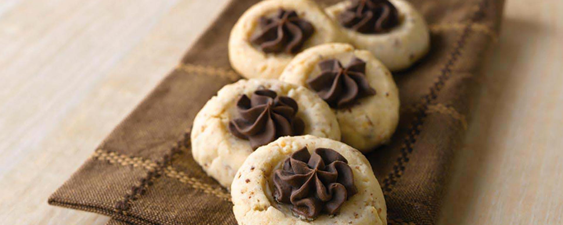 Photo of - Biscuits à empreinte au chocolat