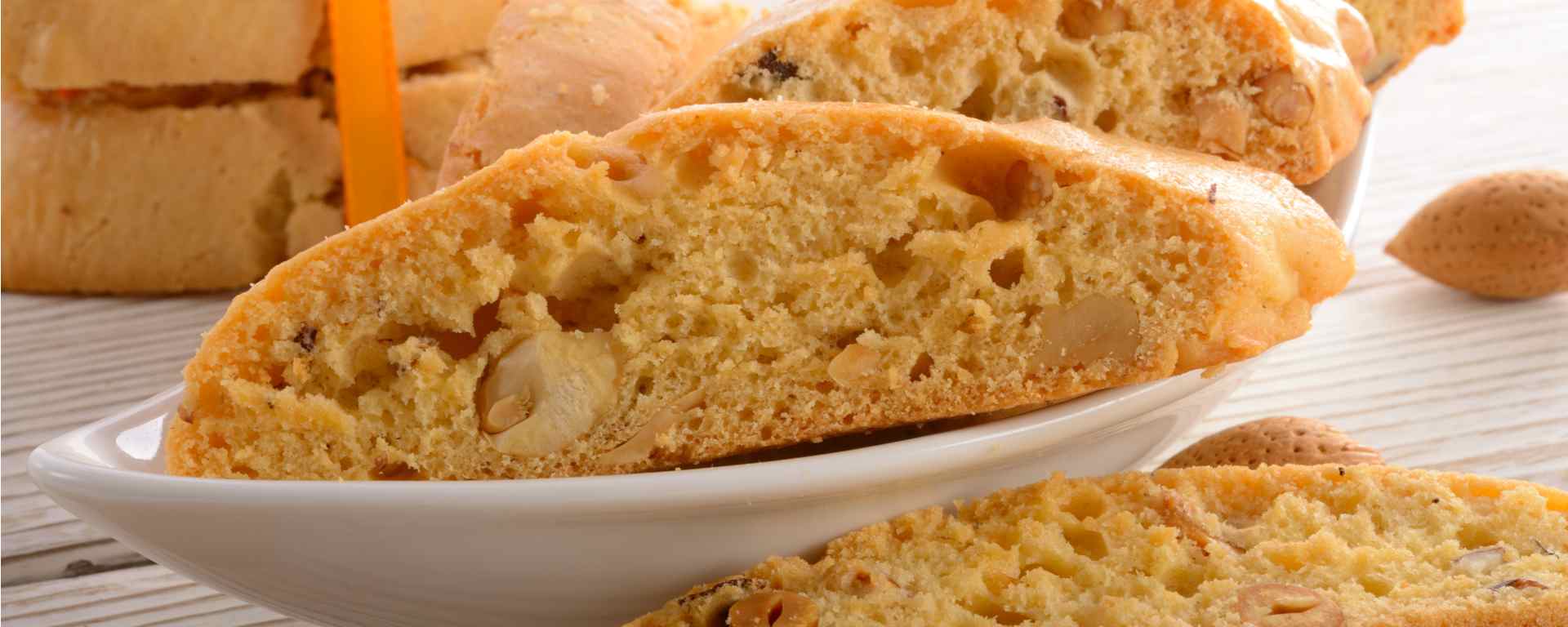 Photo of - Biscottis érable, beurre et noix