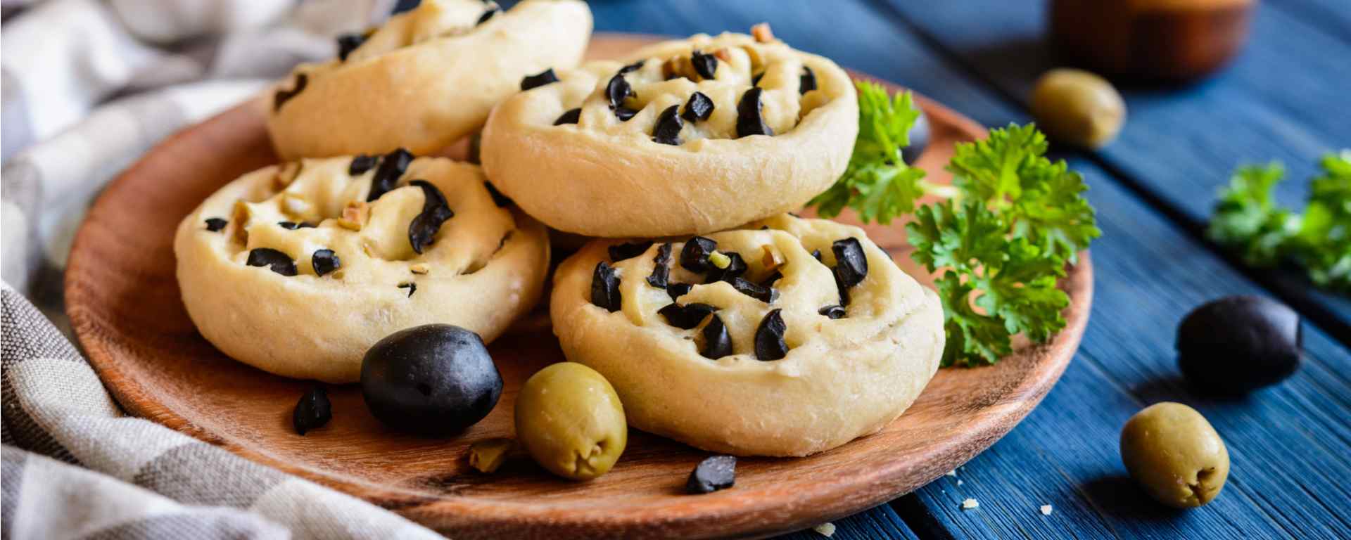 Photo for - Black Olive Shortbread Crackers