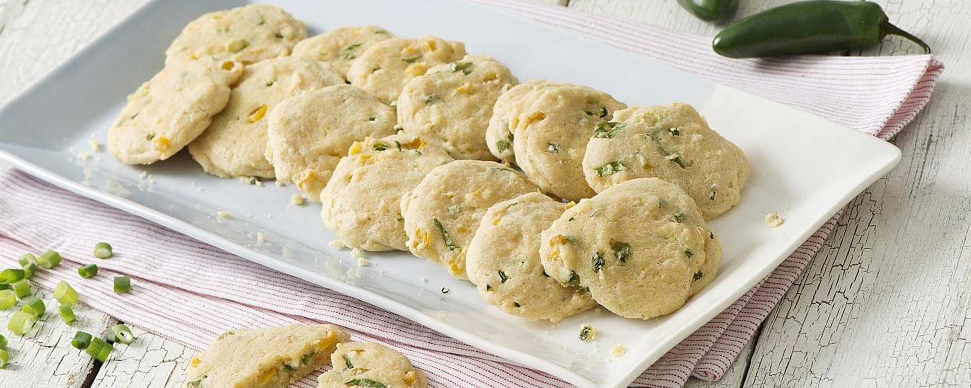 Photo for - Biscuits au maïs et aux jalapeños sans gluten