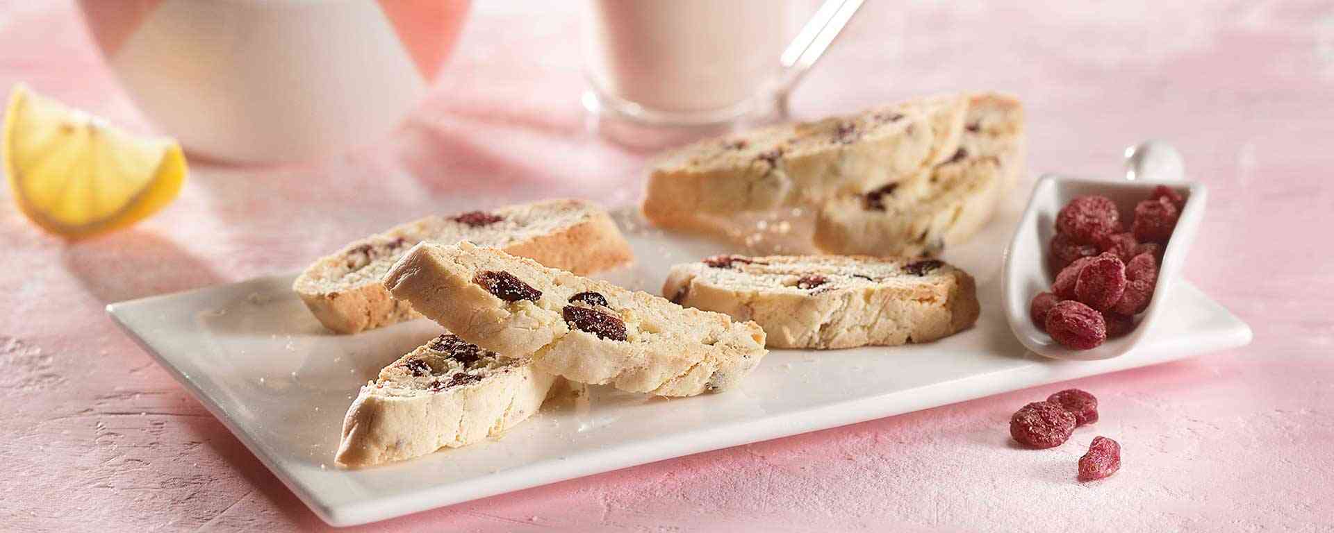 Photo of - Biscotti canneberge citron amande