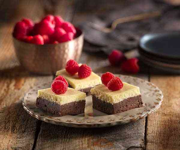 Photo of - Brownies framboise gâteau au fromage